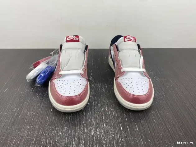 Rep 1 JORDAN X LOW ROOM OG 'RED AIR TROPHY FN0432-017 BLACK' 0502